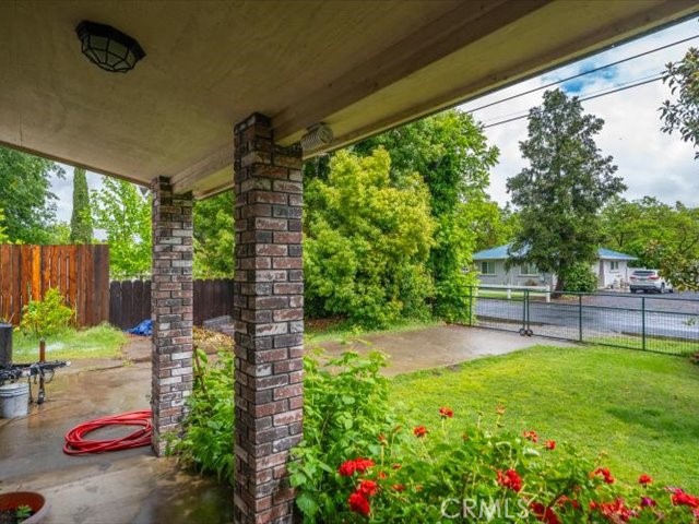 1129 Dewsnup Avenue
