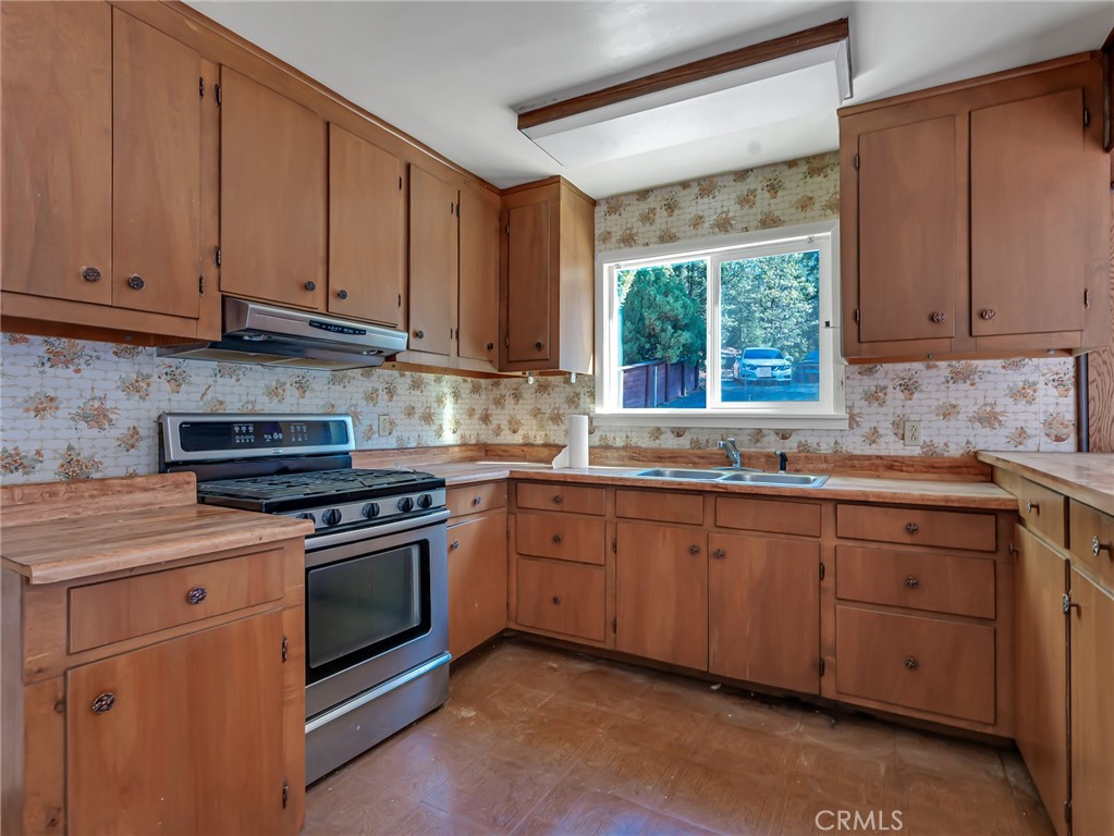 271 Millview Drive