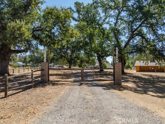 2764 Majestic Oak Circle