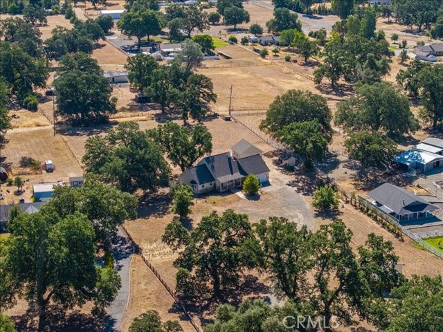 2764 Majestic Oak Circle