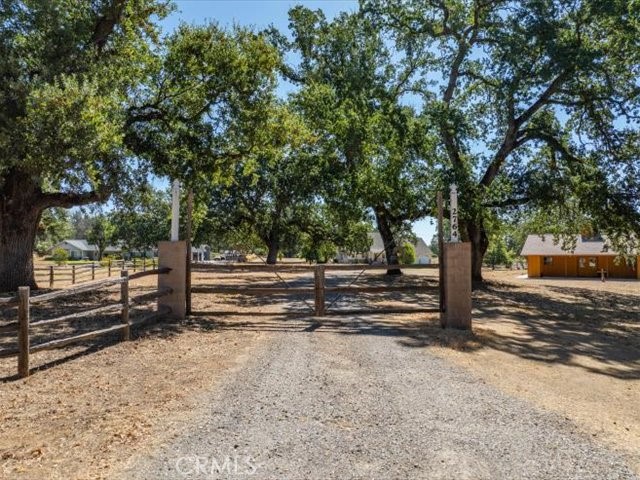 2764 Majestic Oak Circle