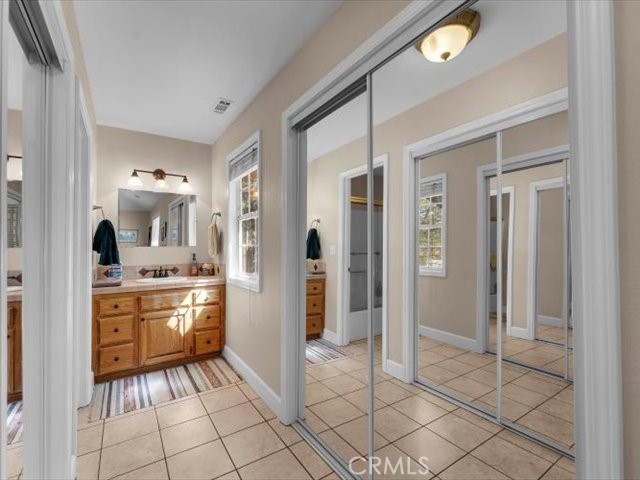 2764 Majestic Oak Circle