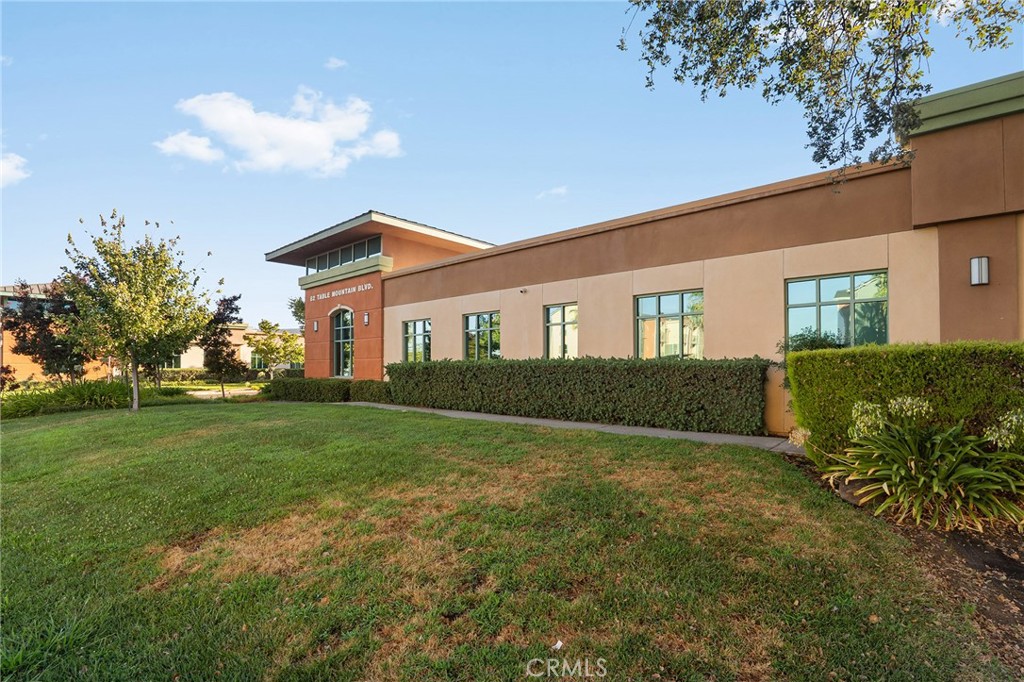 82 Table Mountain Boulevard