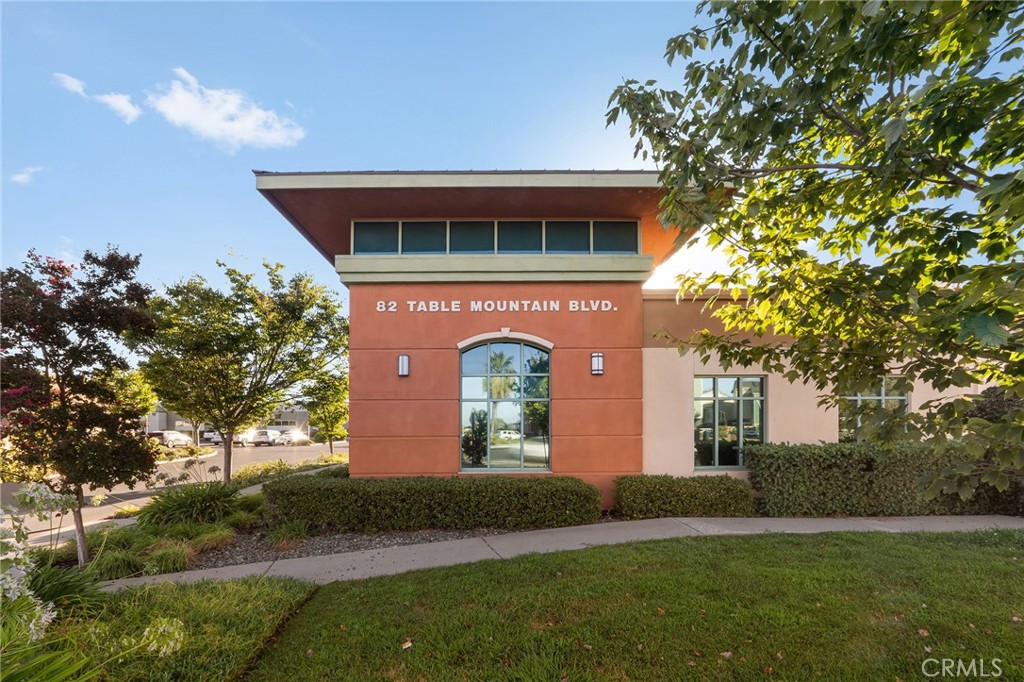 82 Table Mountain Boulevard