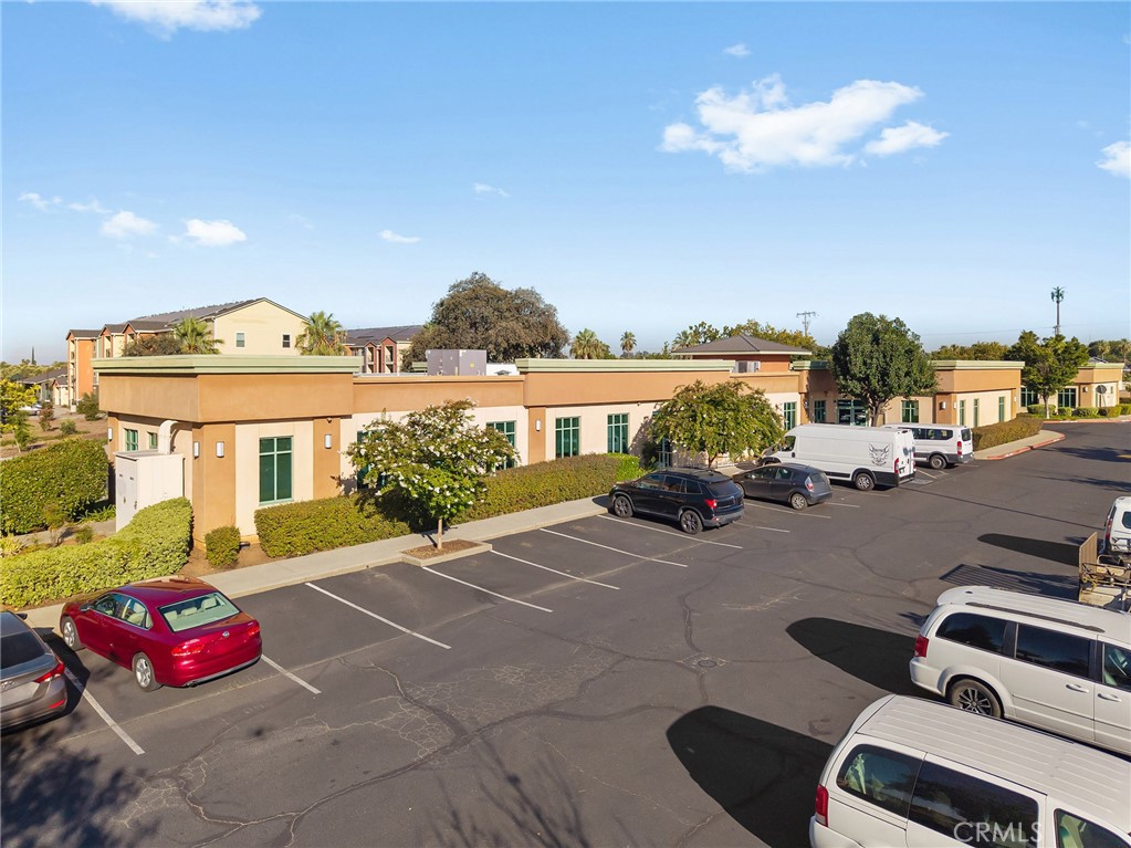 82 Table Mountain Boulevard