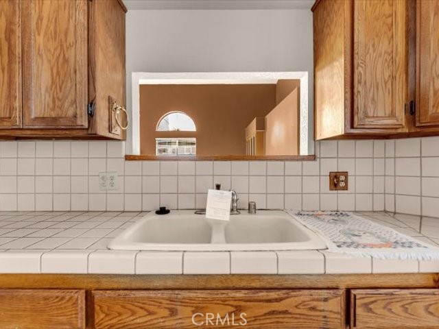 2132 Hope Lane