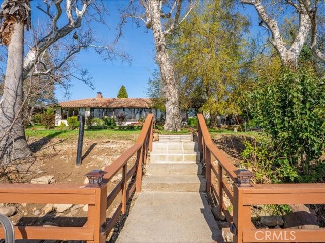 195 Howell Avenue