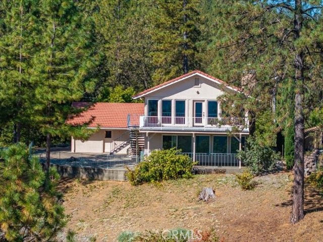 19985 Northwoods Drive