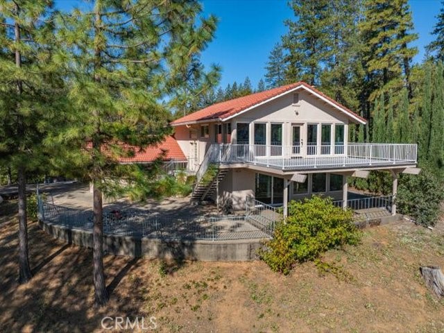 19985 Northwoods Drive