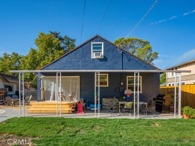 1244 Lincoln Street