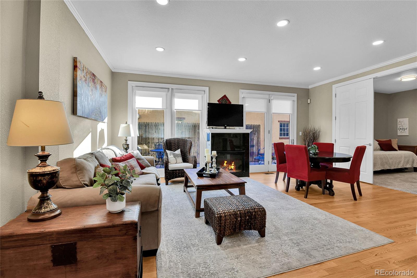 110 S Jackson Street Unit: 1D