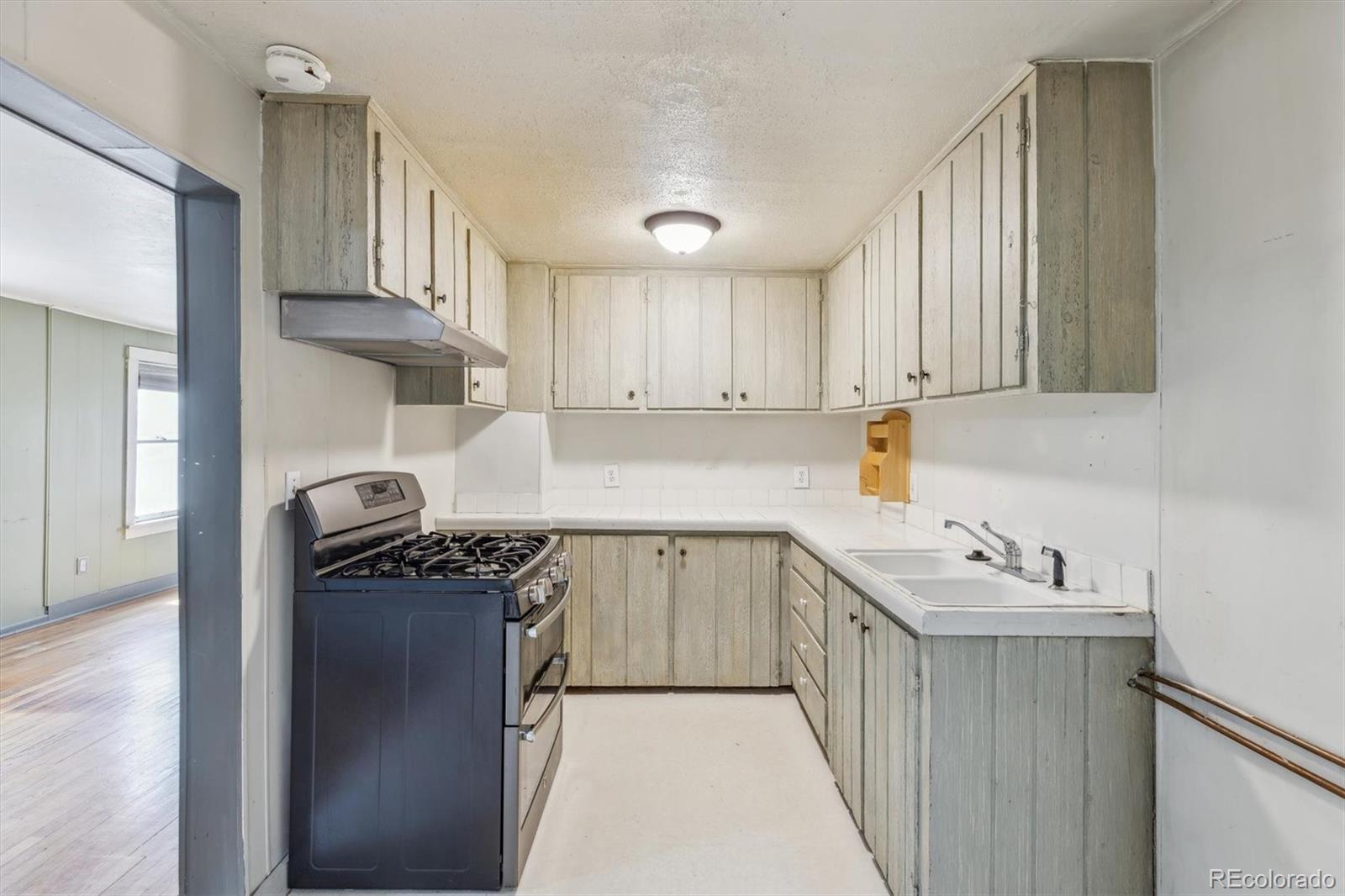 3780 S Cherokee Street
