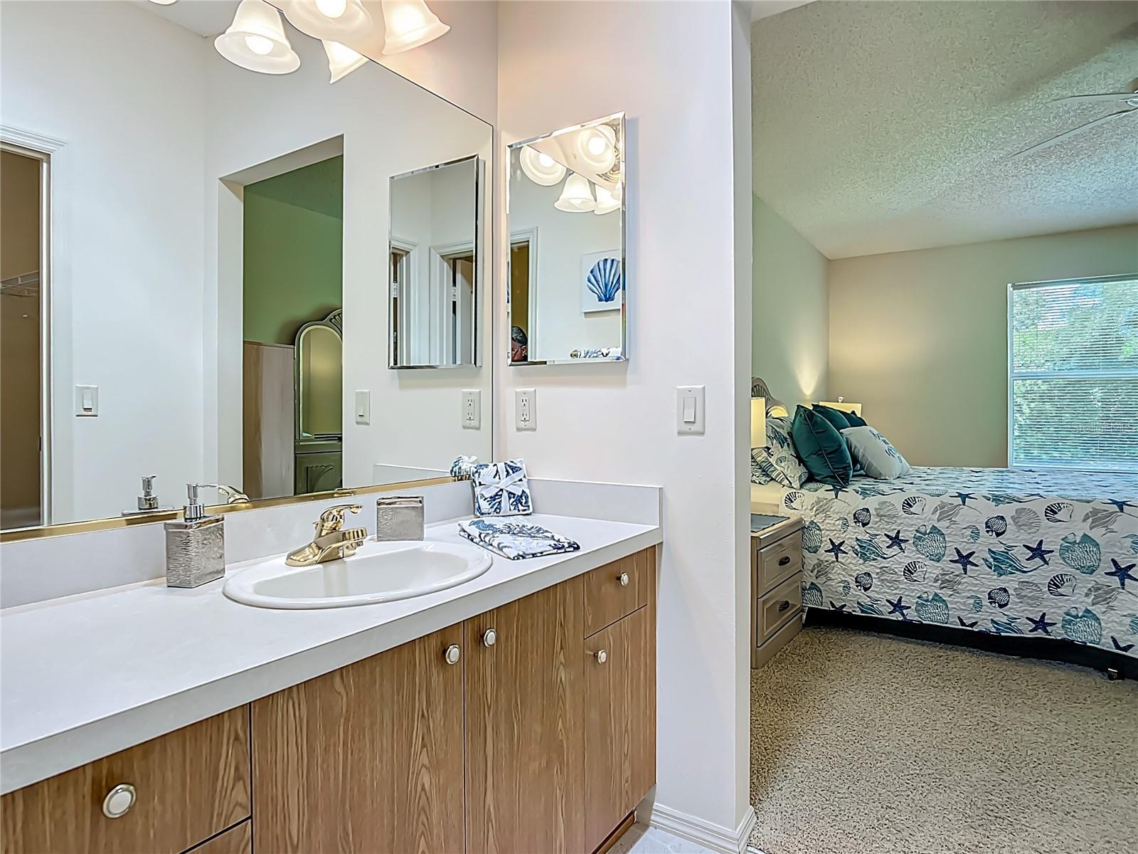 8195 SE 174TH ROWLAND ST