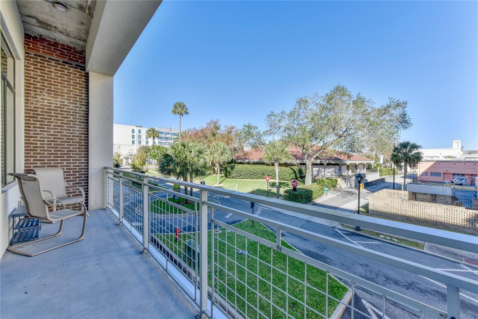 302 SE BROADWAY ST #260