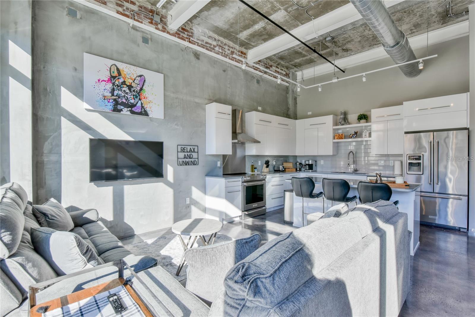 302 SE BROADWAY ST #260