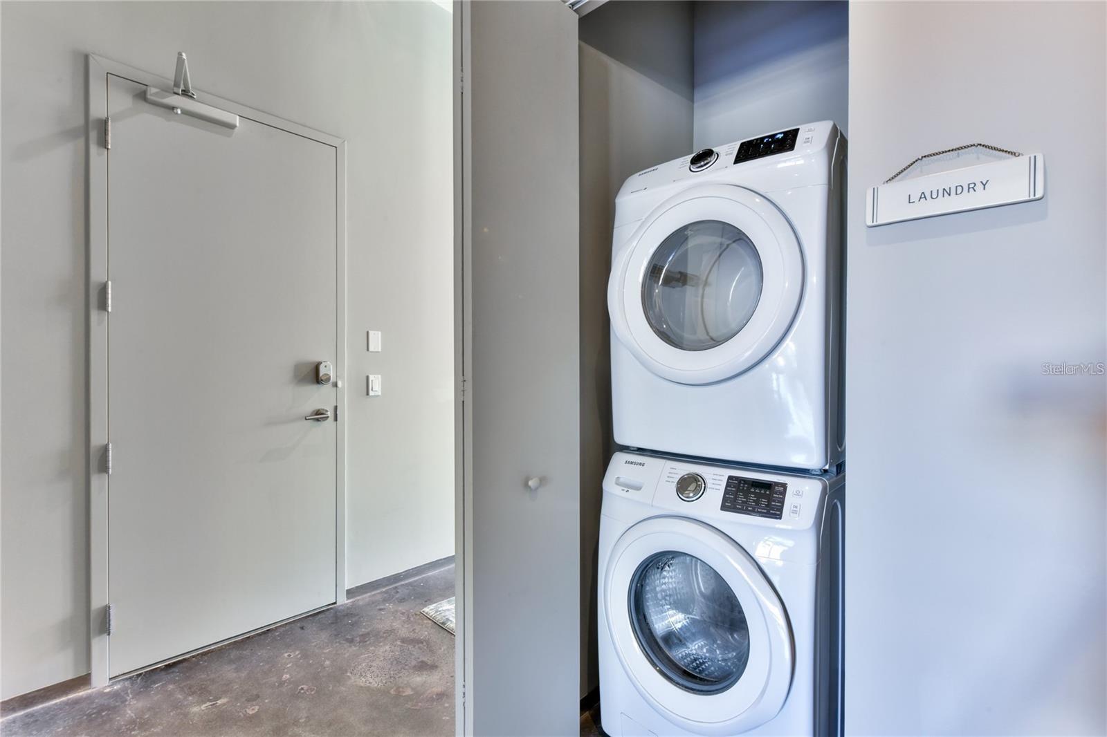 302 SE BROADWAY ST #260