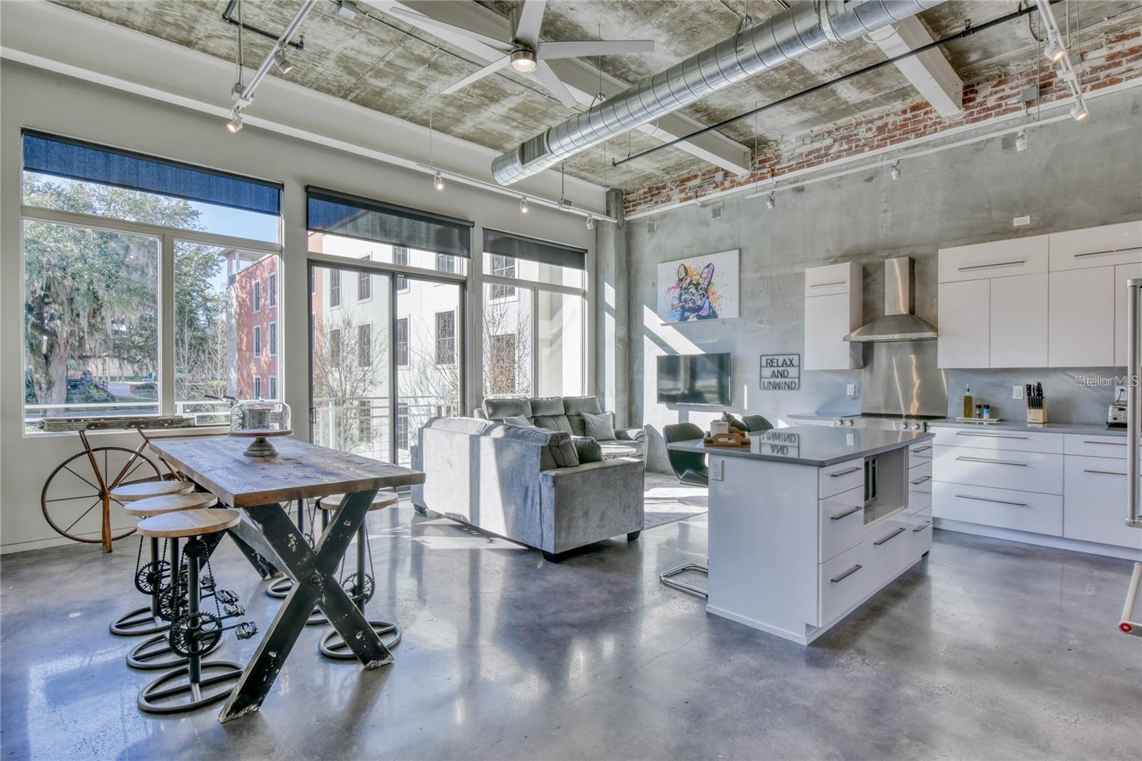 302 SE BROADWAY ST #260