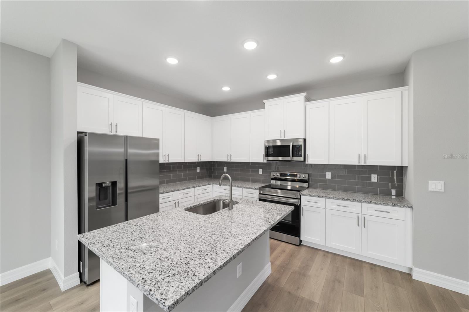 15120 SW 43RD AVENUE RD