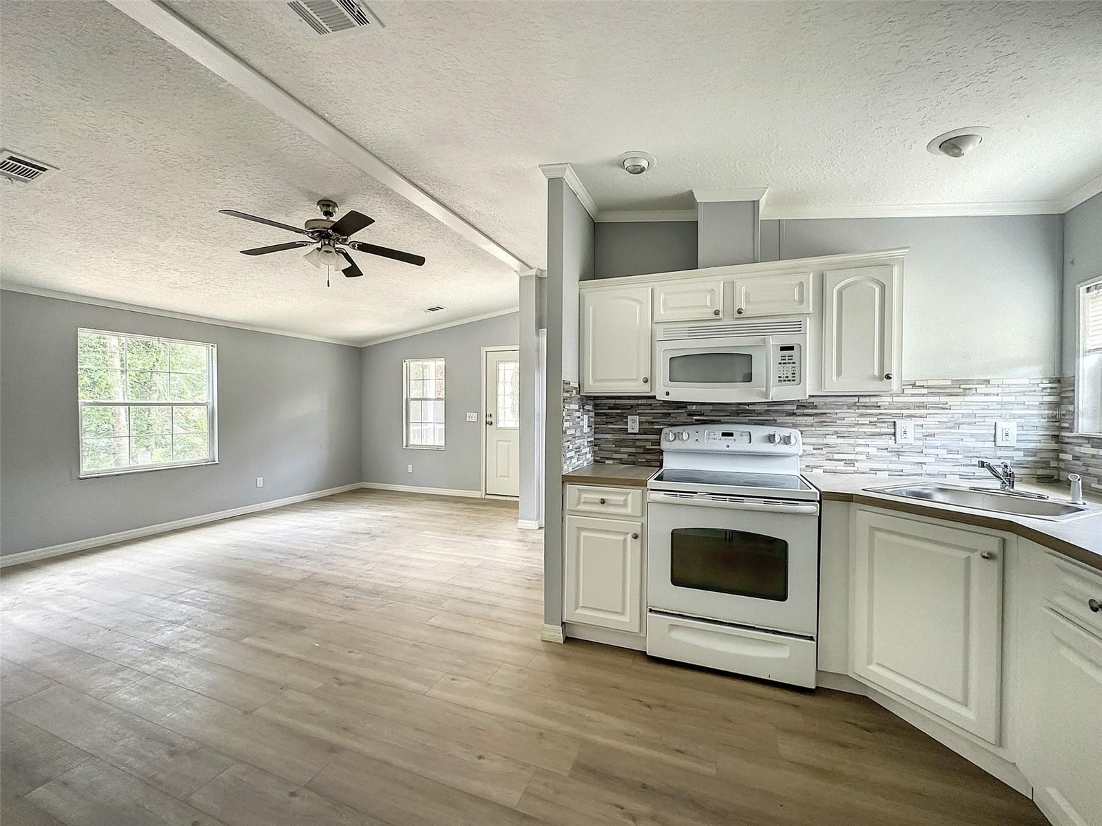 1739 NW 112TH AVENUE