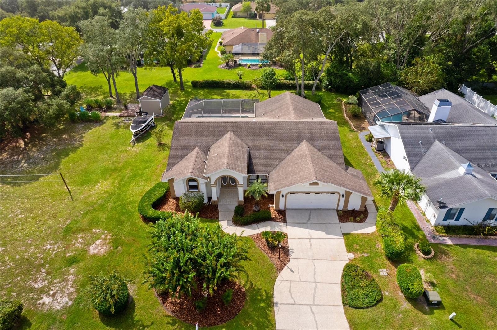 4182 S OAKHURST DRIVE