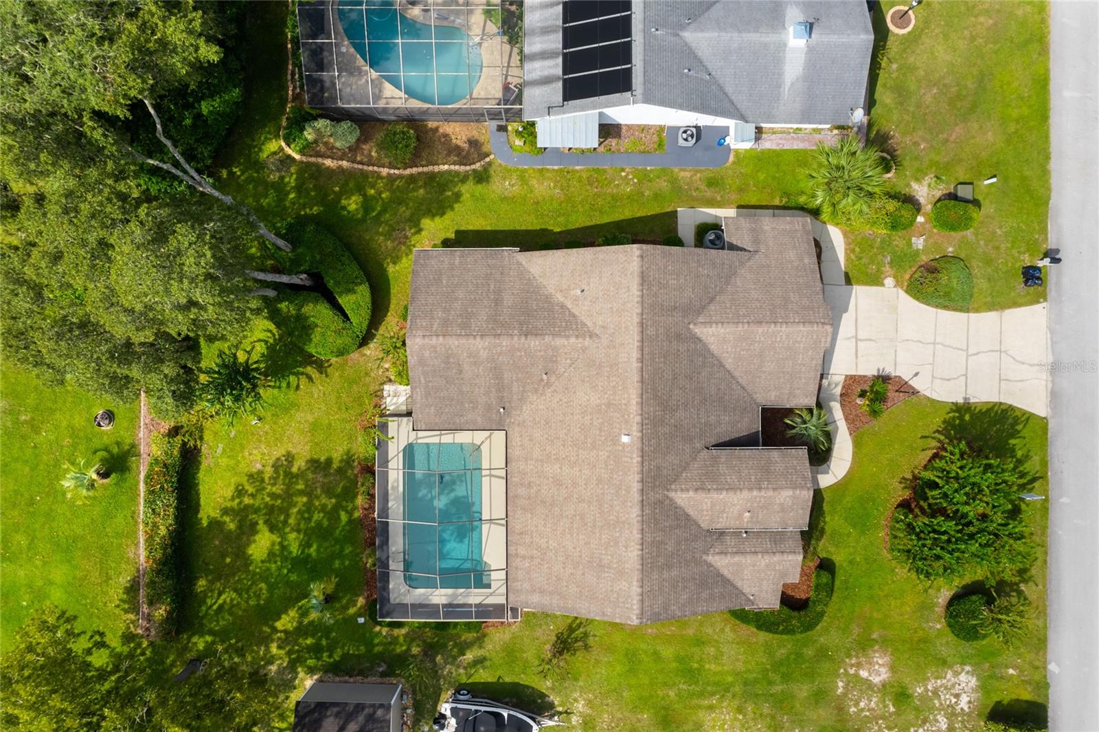 4182 S OAKHURST DRIVE