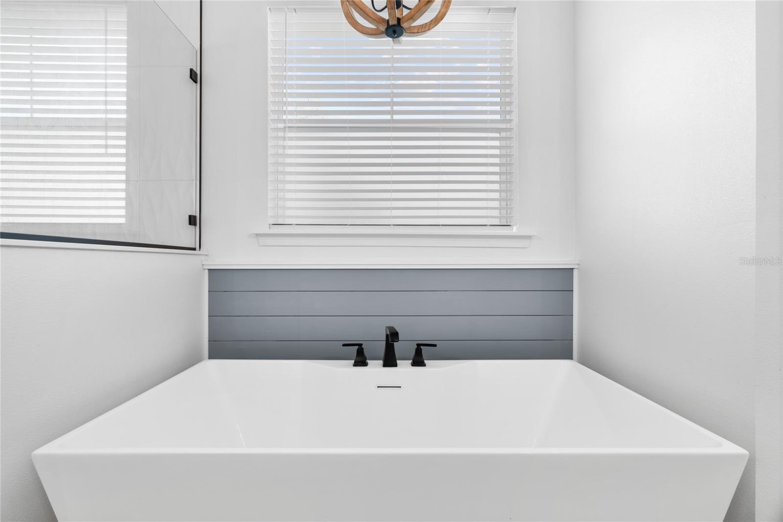 11670 SW 43RD STREET RD