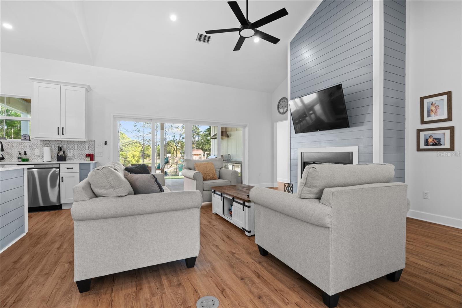 11670 SW 43RD STREET RD