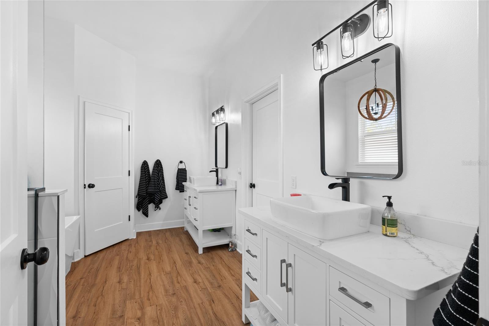 11670 SW 43RD STREET RD