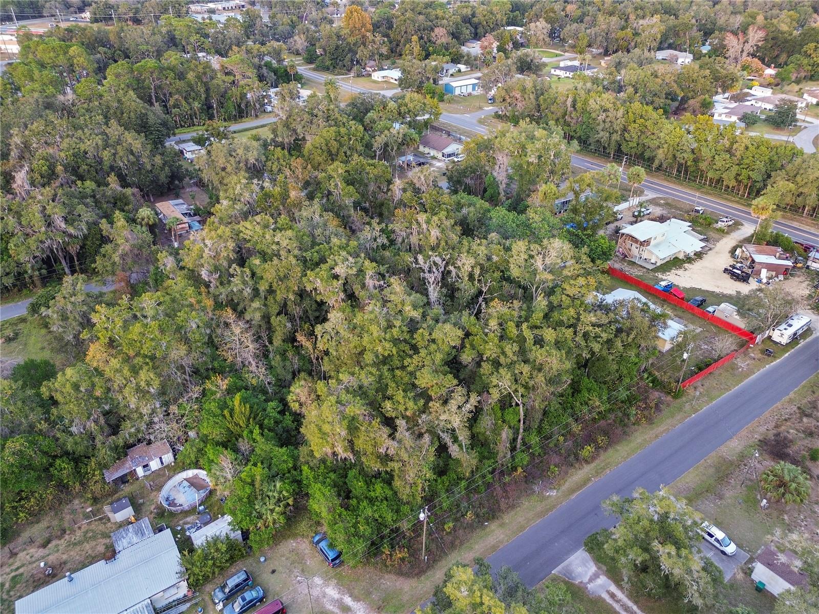 6301 W GOLDENLEAF LN