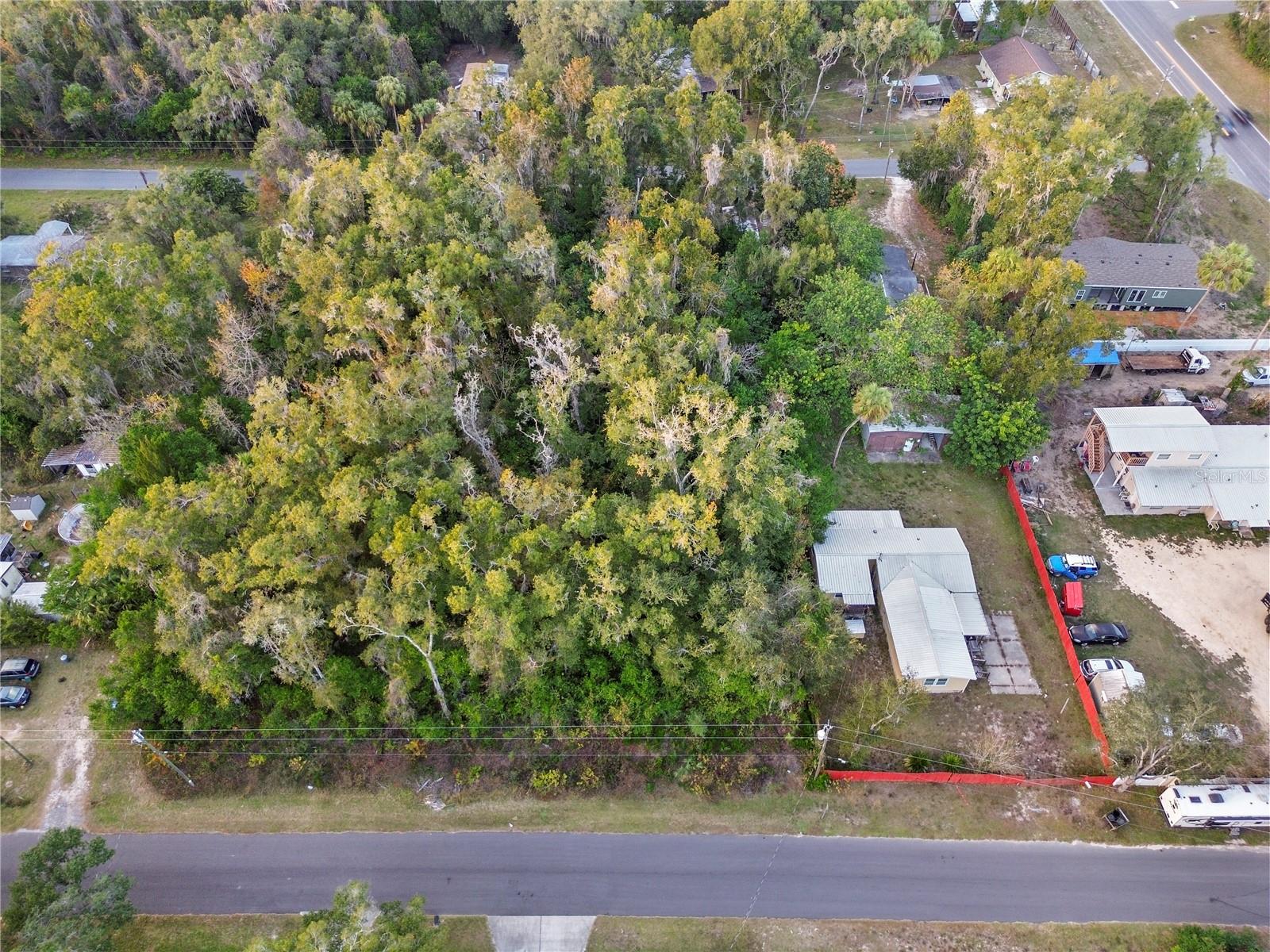 6301 W GOLDENLEAF LN