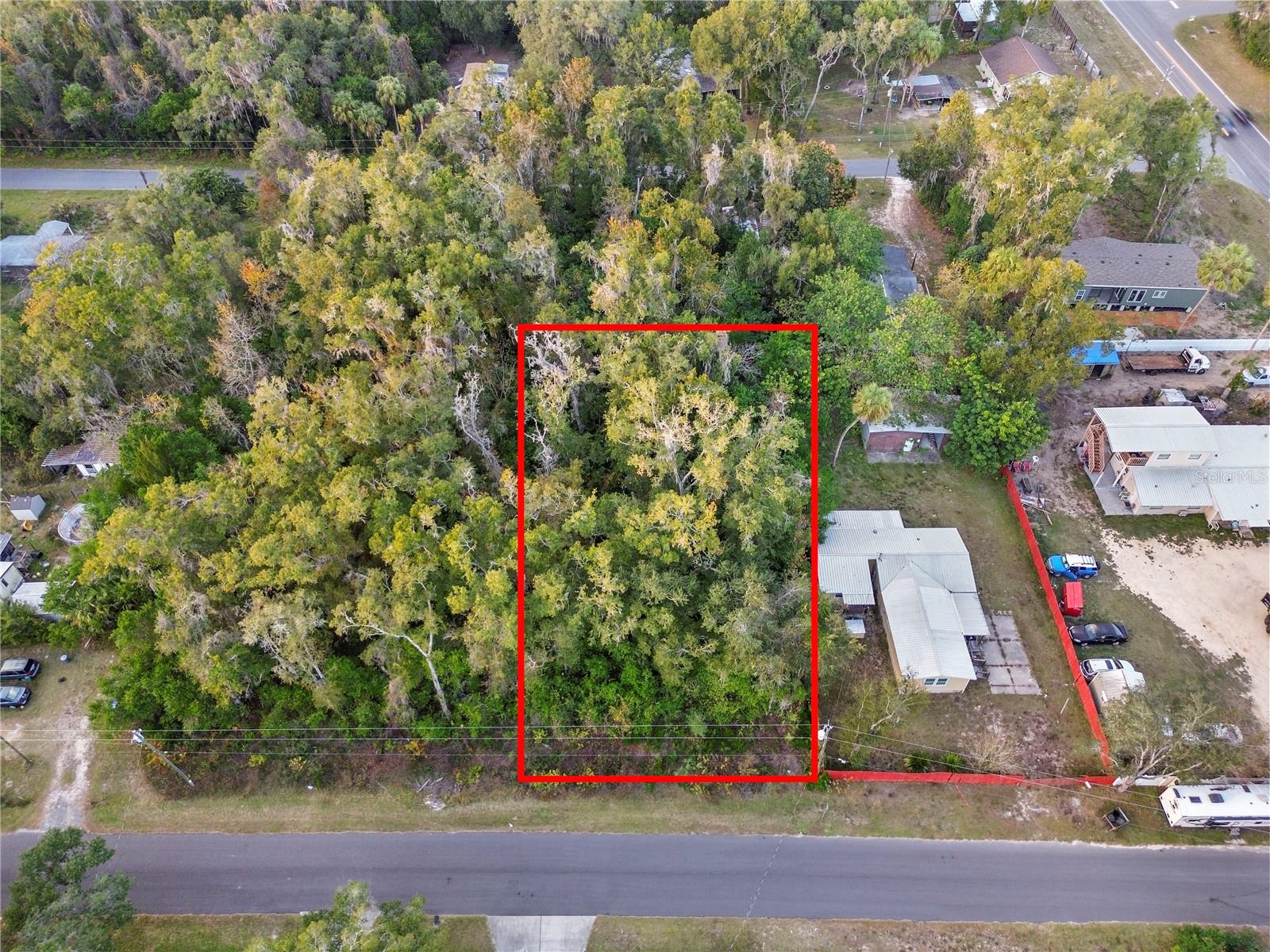 6301 W GOLDENLEAF LN