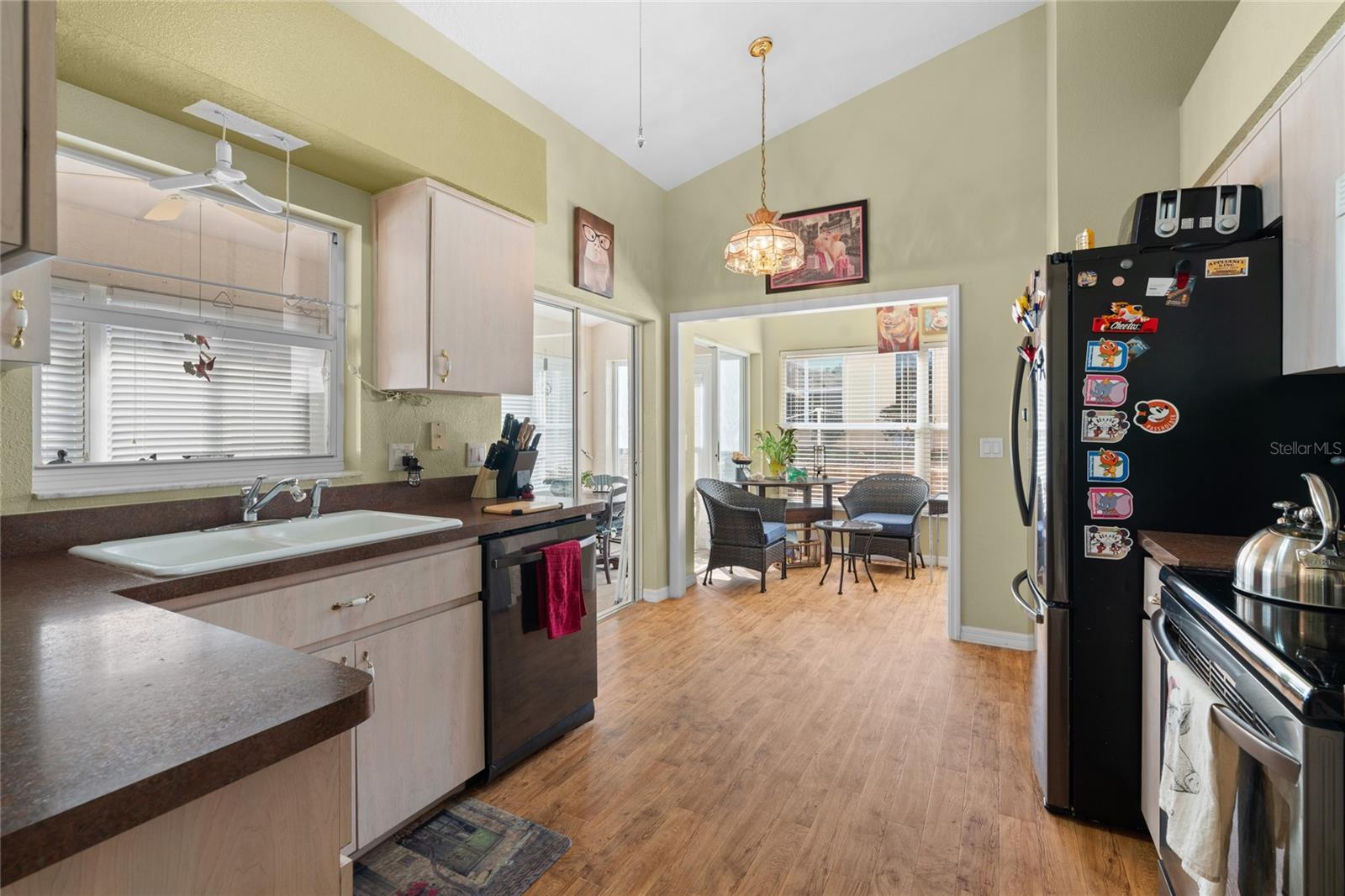 10468 S DREW BRYANT CIR