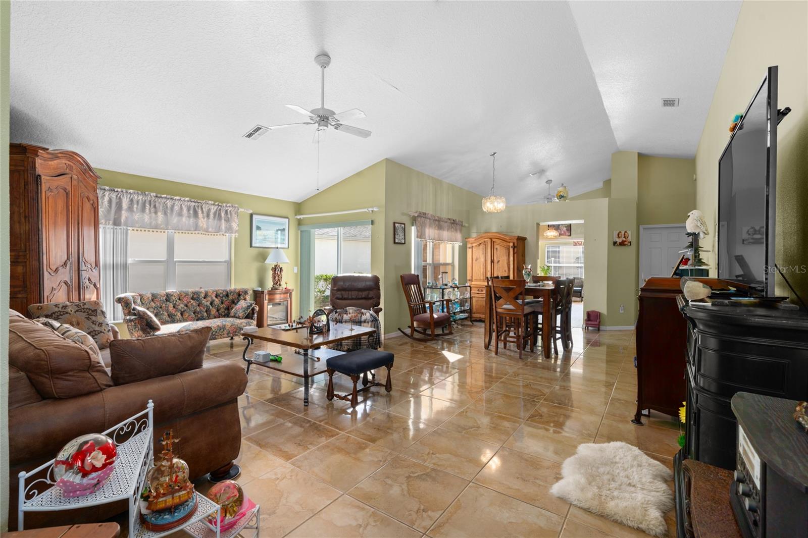 10468 S DREW BRYANT CIR