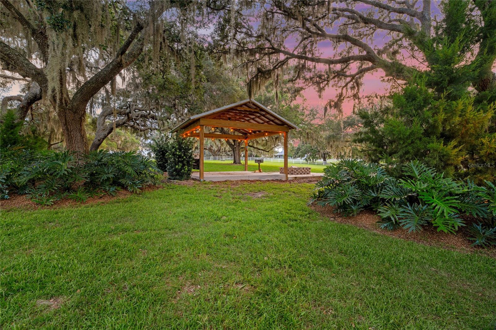 21679 SW 106TH LANE RD