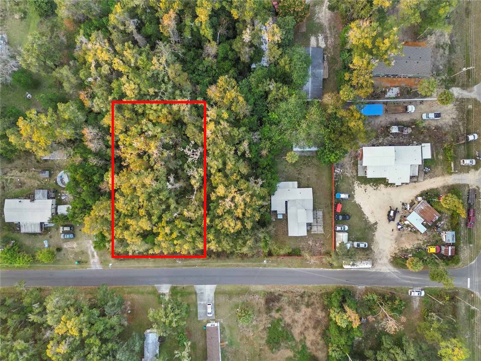 6301 W GOLDENLEAF LN