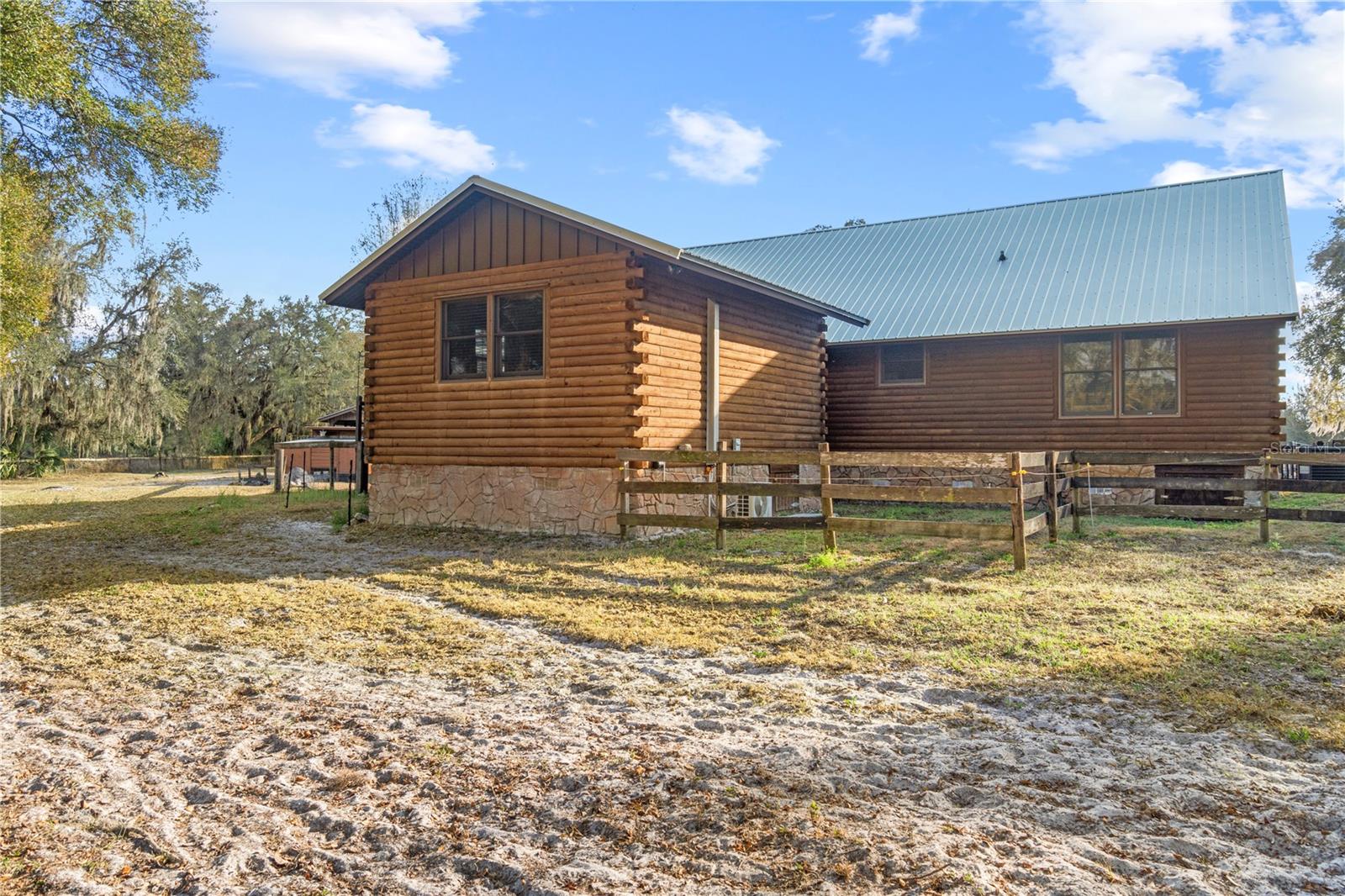 4292 SW 73 TRL