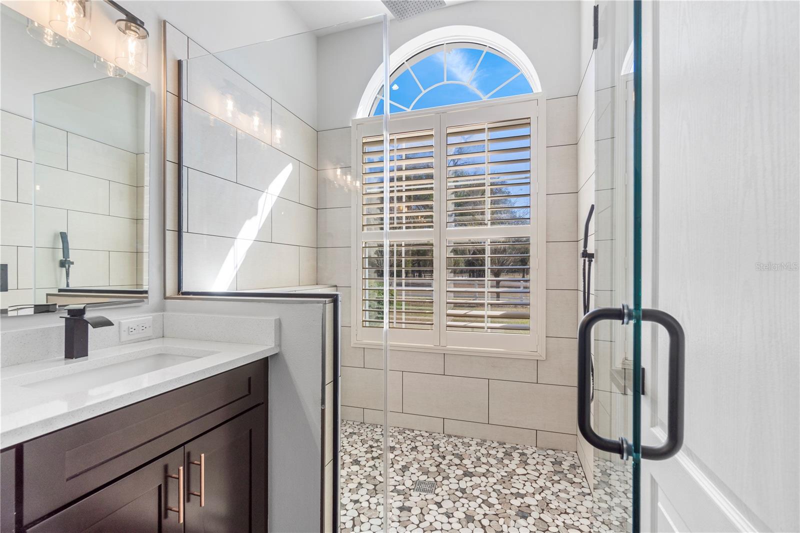 11831 SW HIGHWAY 484