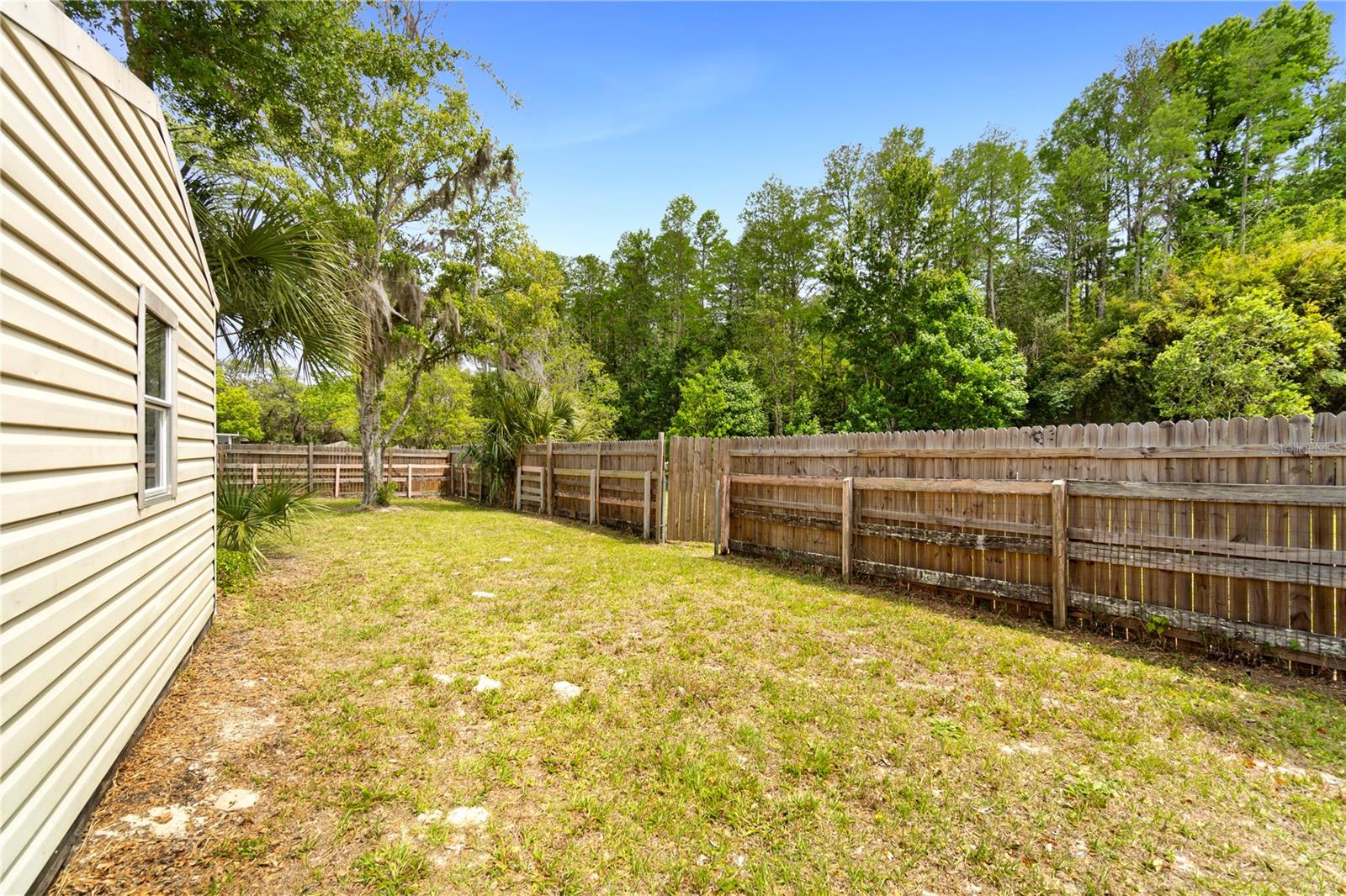 8356 W TAWNY ROSE LN