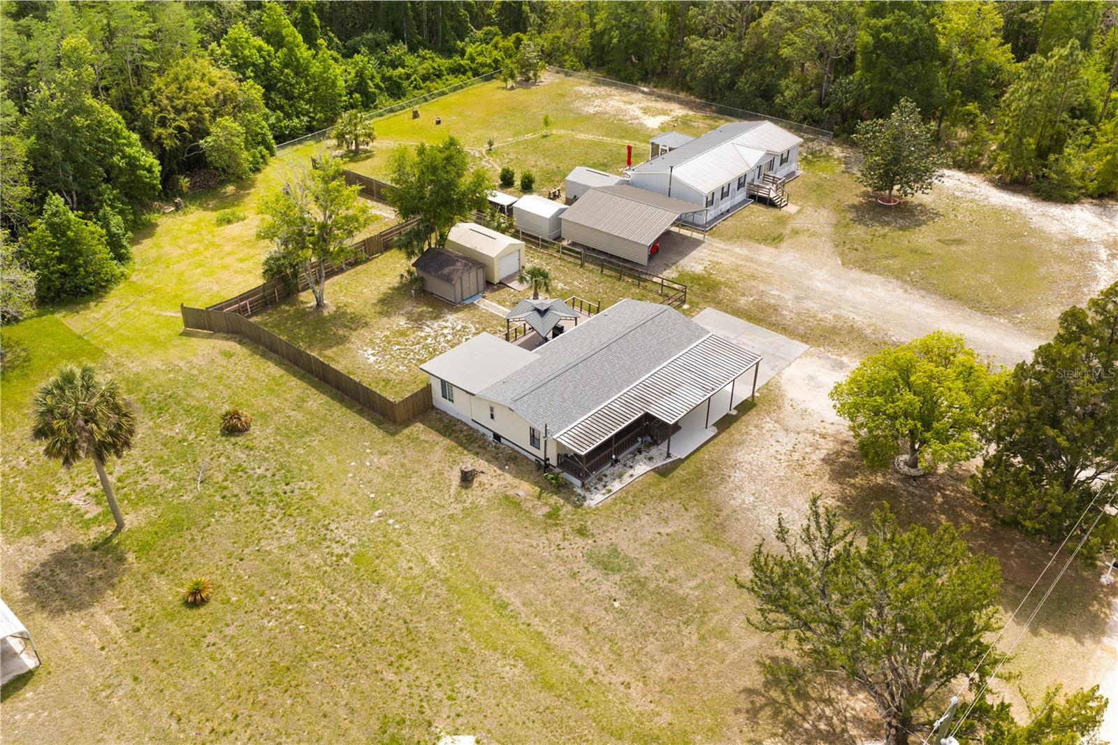8356 W TAWNY ROSE LN