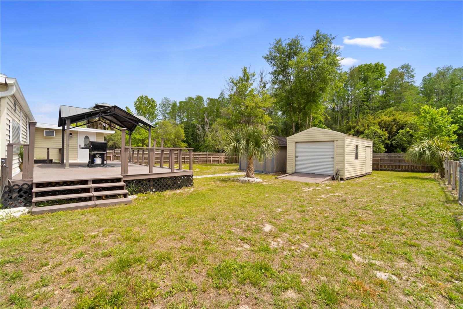8356 W TAWNY ROSE LN
