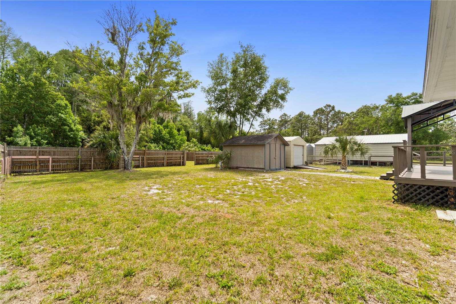8356 W TAWNY ROSE LN