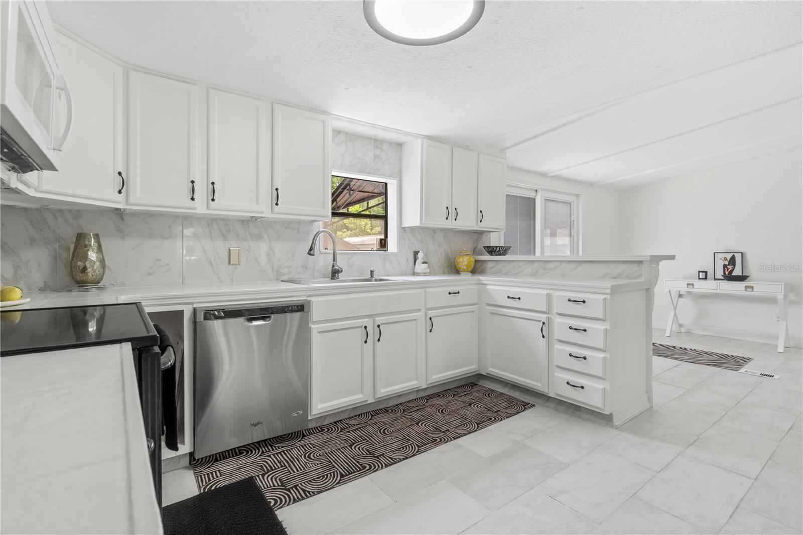 8356 W TAWNY ROSE LN