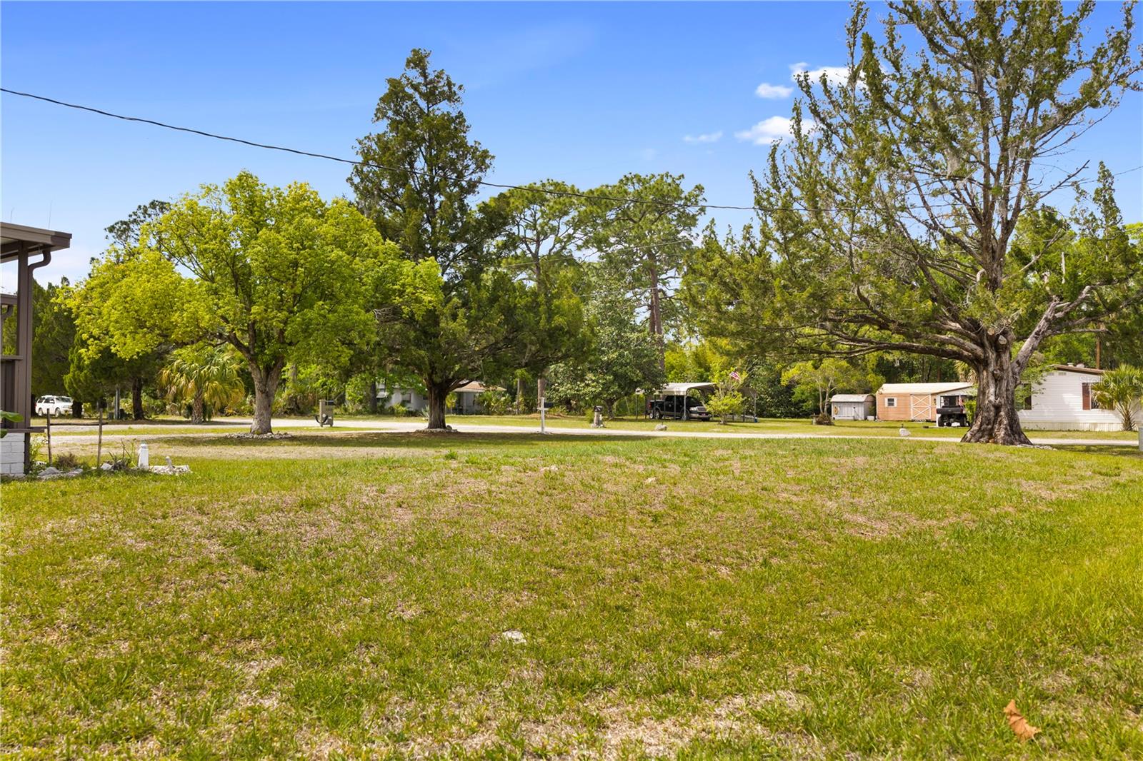 8356 W TAWNY ROSE LN