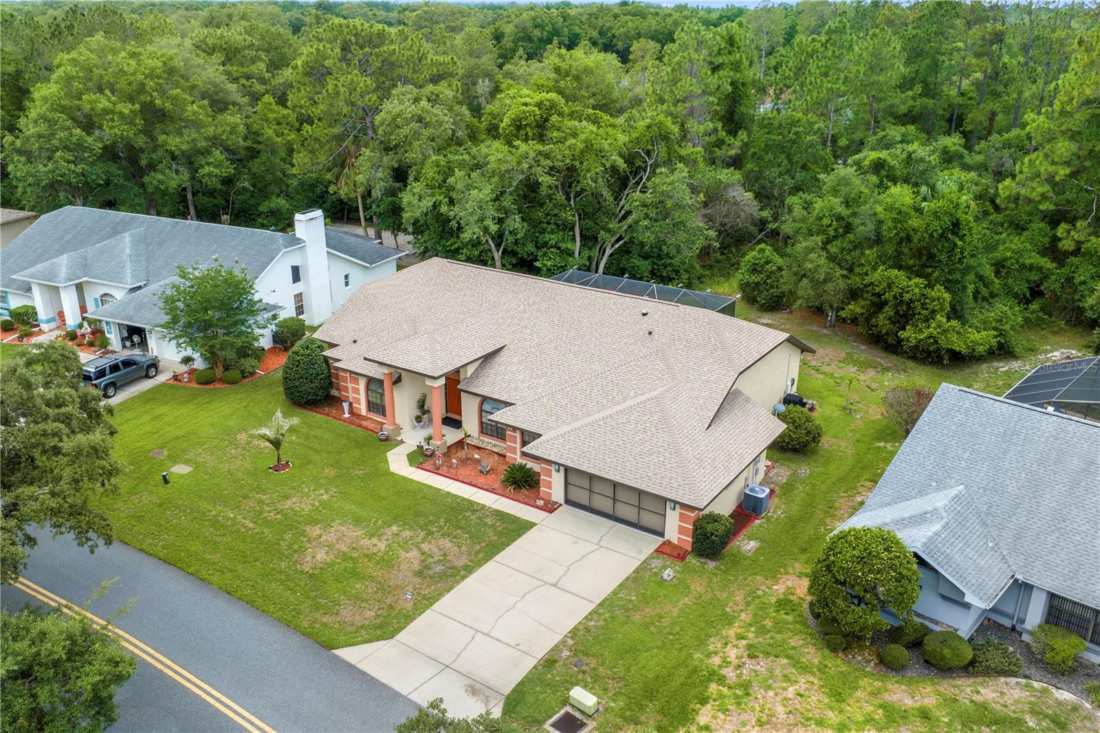 42 PINE DR