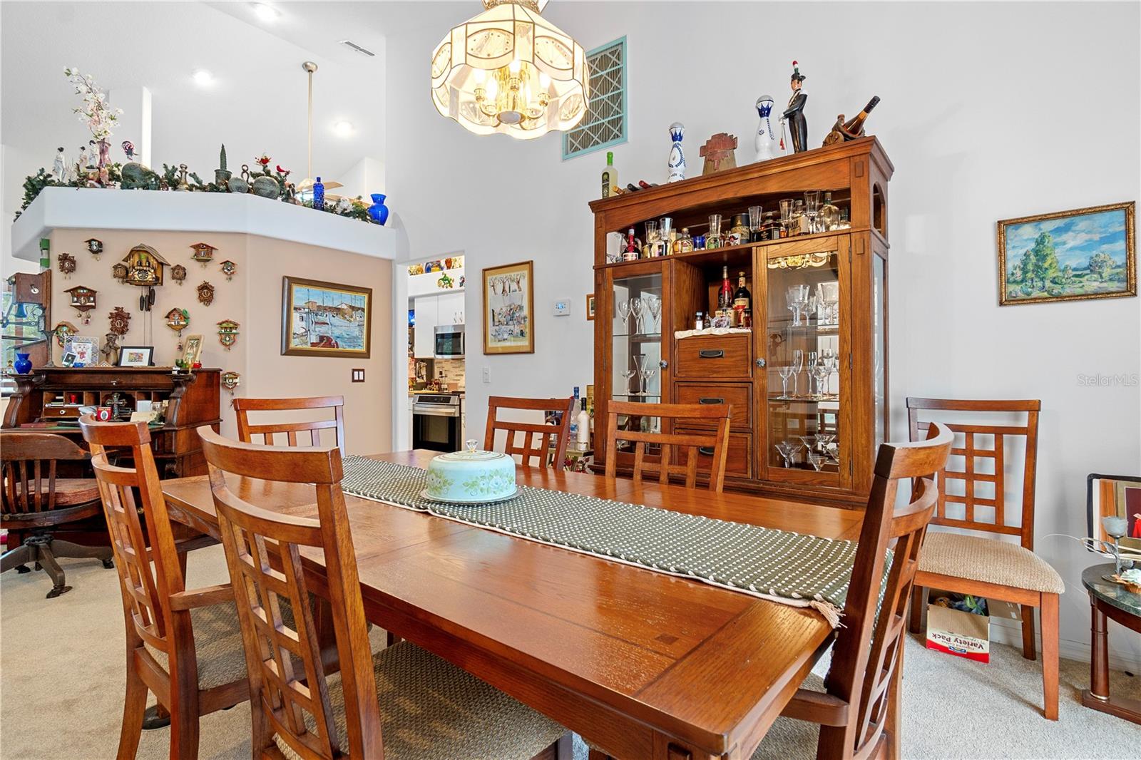 42 PINE DR