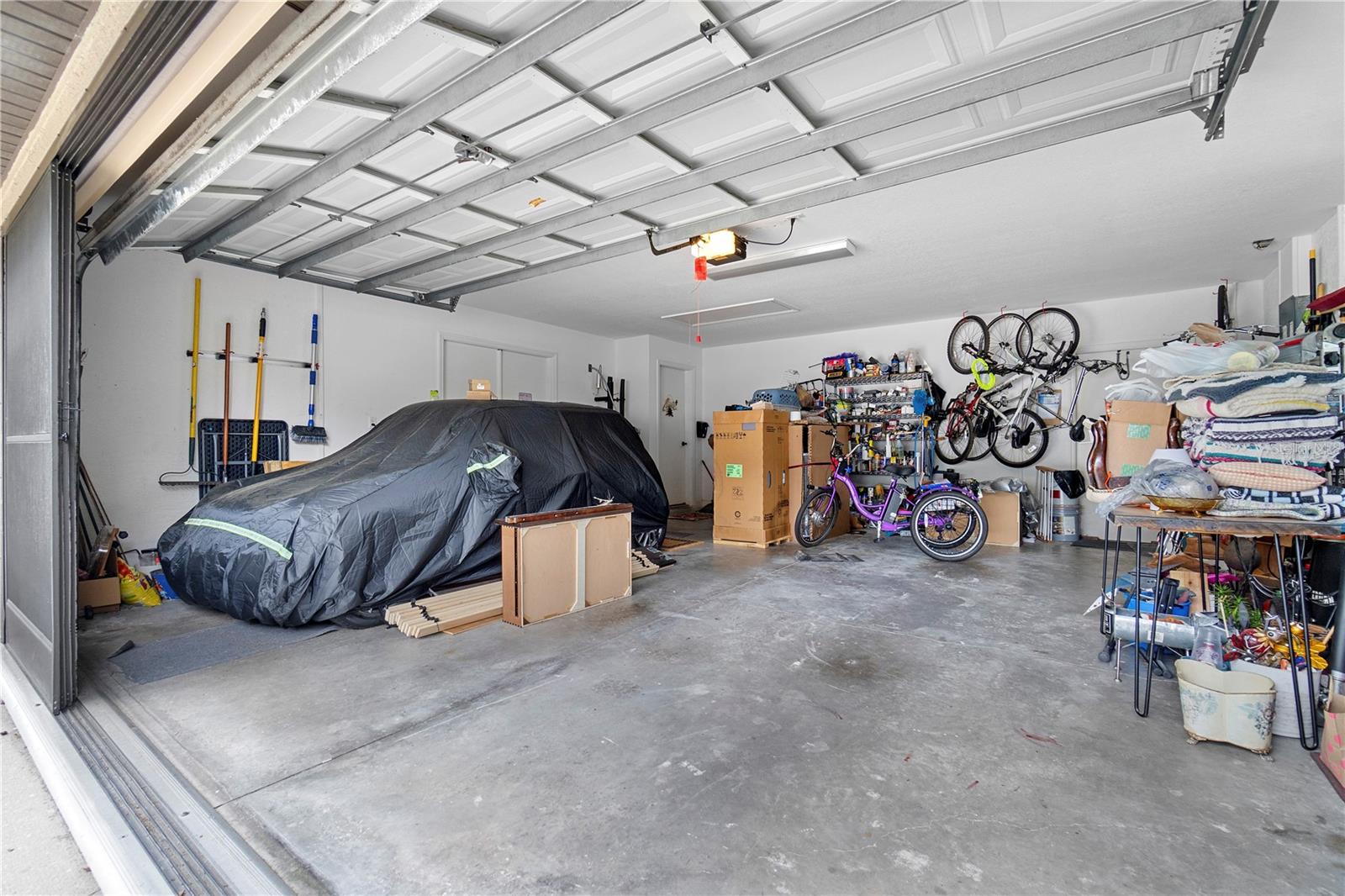 42 PINE DR