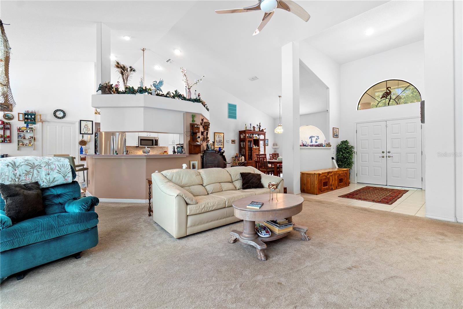 42 PINE DR