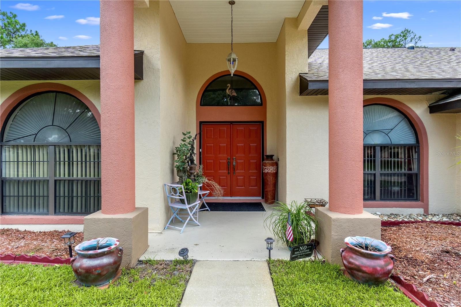 42 PINE DR