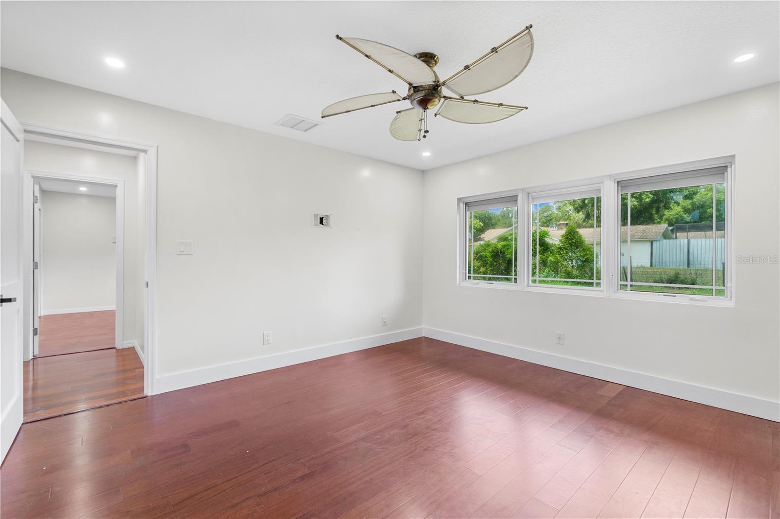 3261 SE 41ST PL