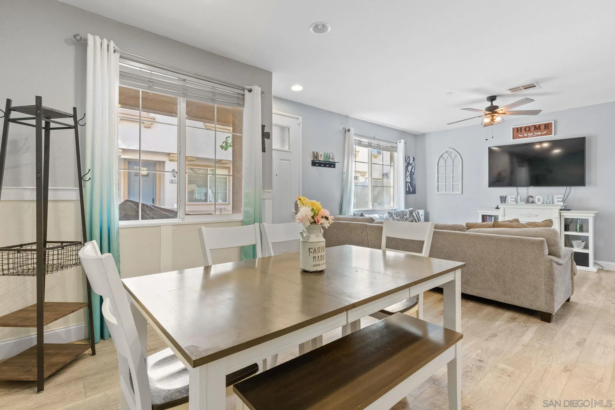 1672 Puffin Pl Unit 3